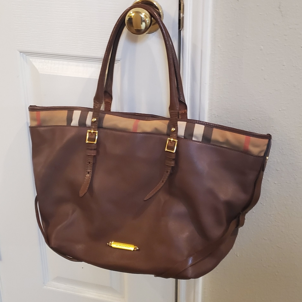 Burberry Salisbury Tote Shoulder Bag Auth